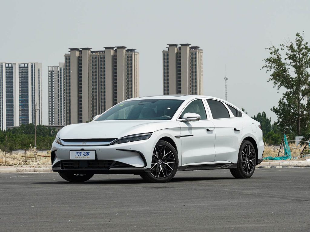 1400x1050_autohomecar__Chtk2WgYreqAXvSaACS-UFaCuDo401