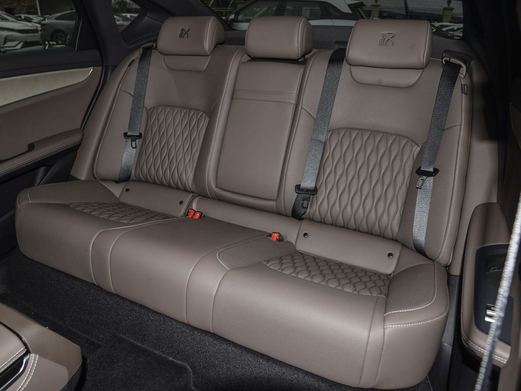 1400x1050_autohomecar__ChtlyGepqLmAFhxsABd4UKUA13M852