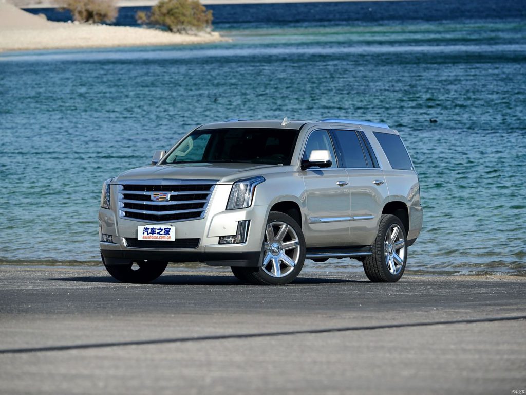 凯迪拉克 卡雷德