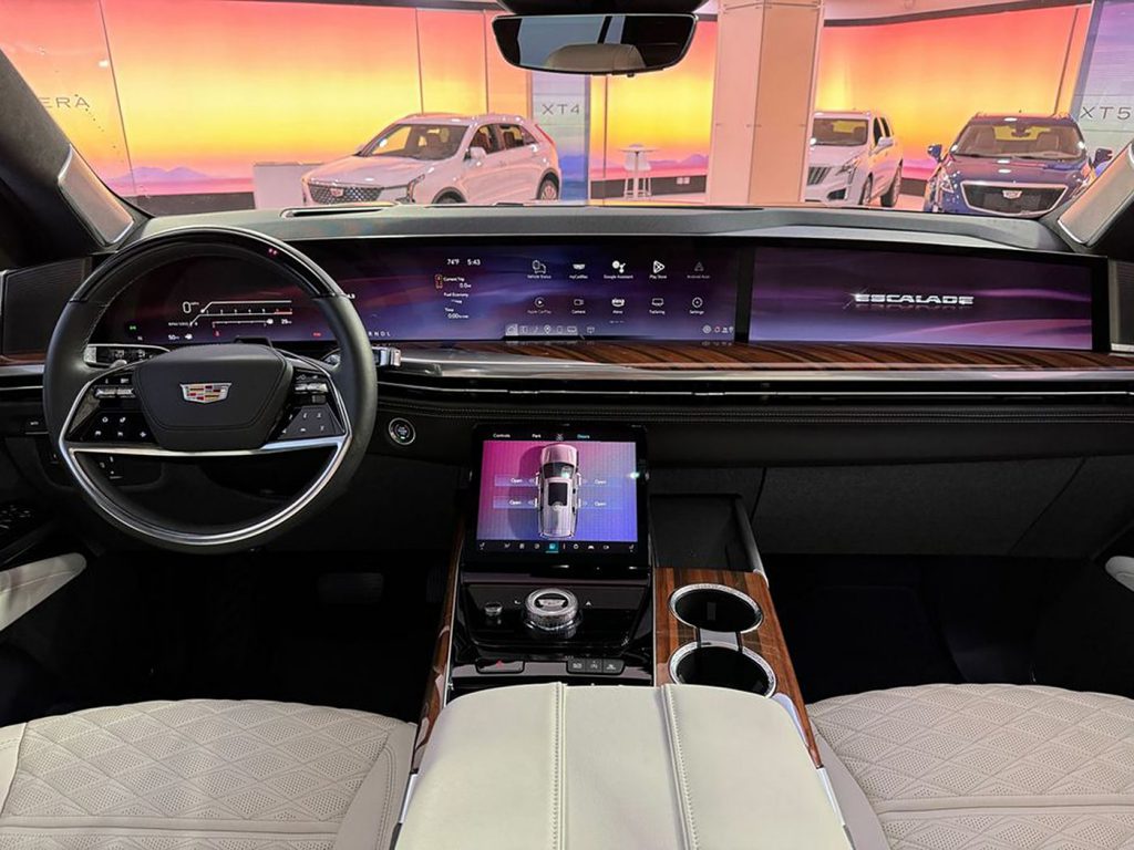 凯迪拉克 卡雷德