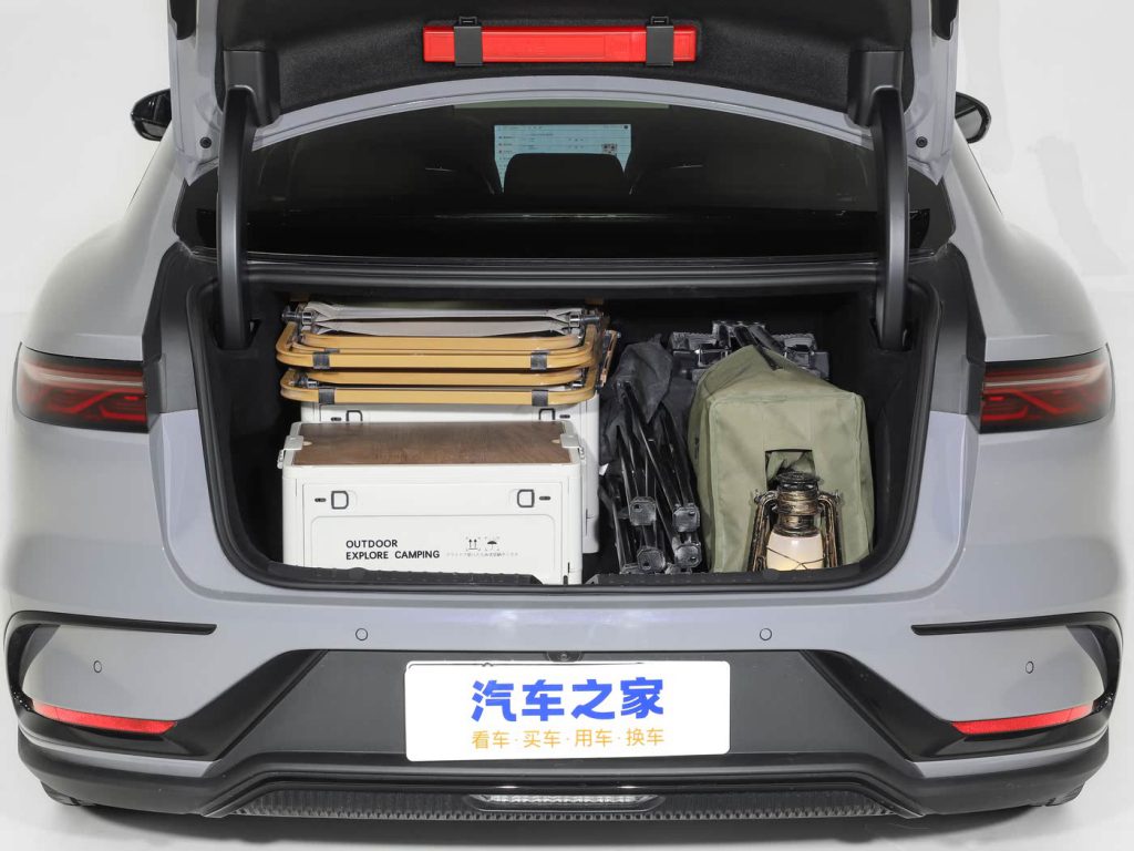 1400x1050_autohomecar__ChxkPmdXmBqAeGJXAE4SqEEu3Bg911