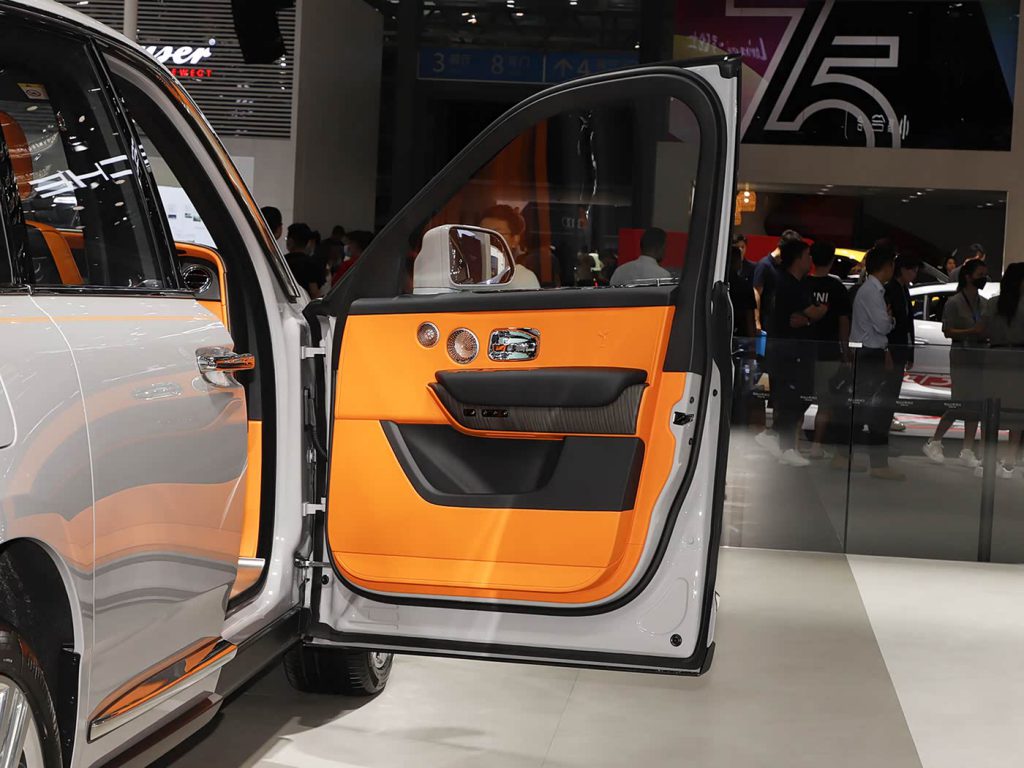 劳斯莱斯库里南