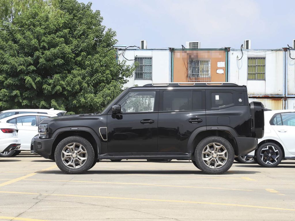 1400x1050_autohomeg9xOwm0EM977