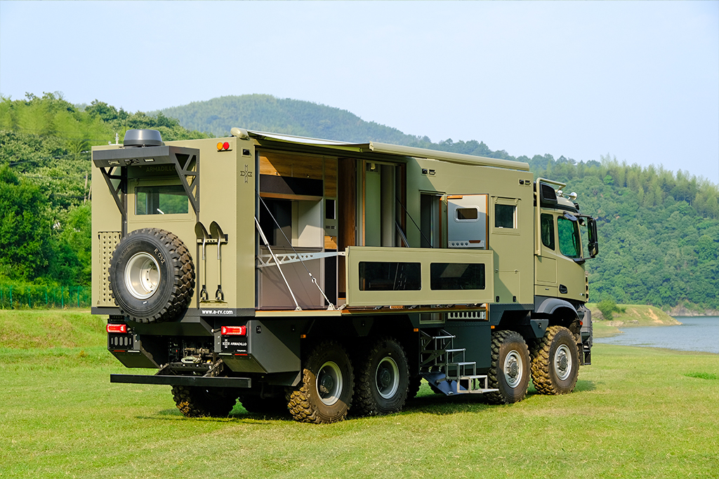 奔驰阿莫迪罗征服者T