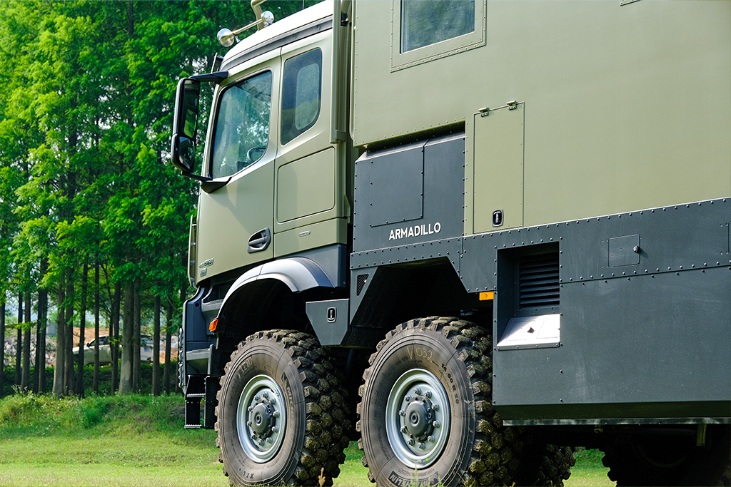 奔驰阿莫迪罗征服者T