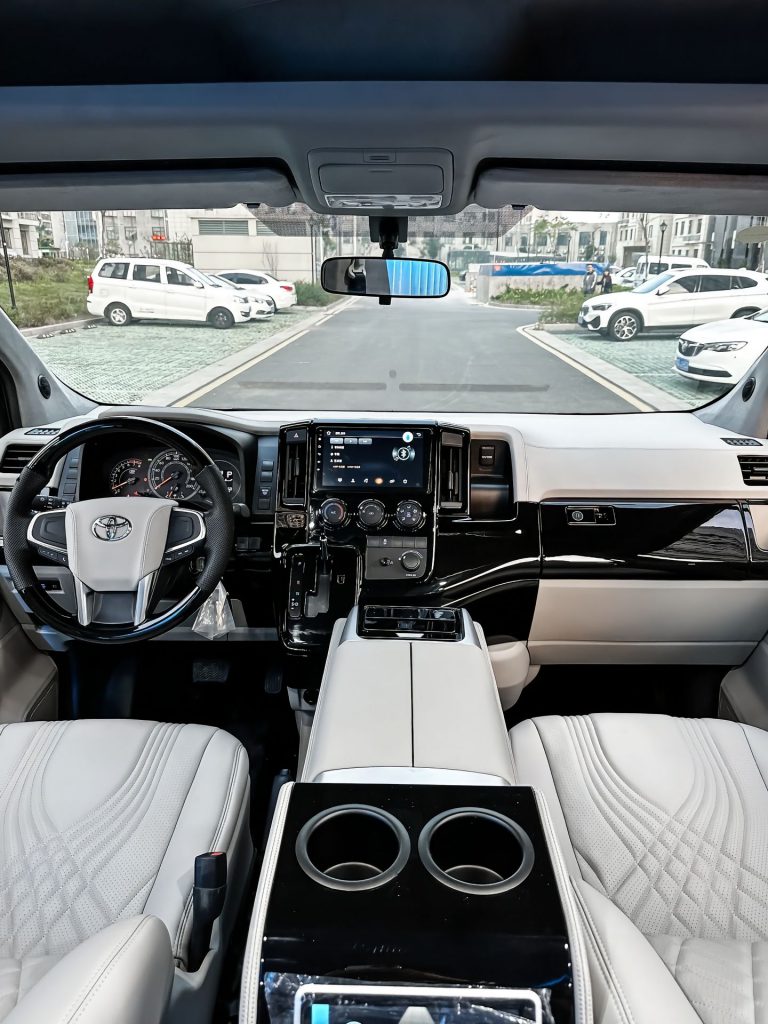 image_丰田海狮。丰田海狮升级后秒变豪华..._1